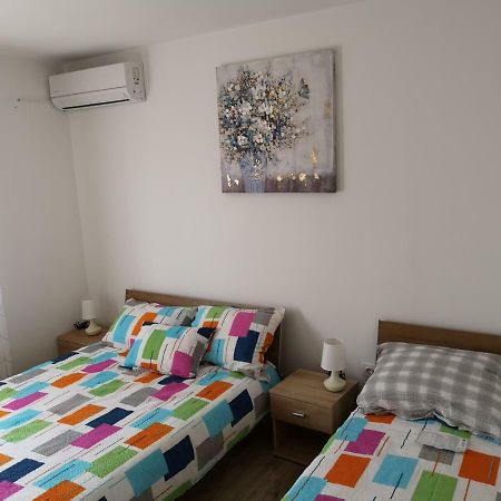 Tomek Apartment ヴィル エクステリア 写真