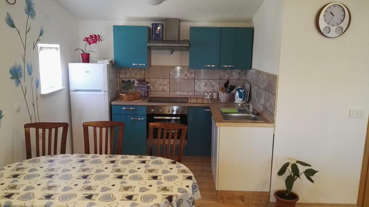 Tomek Apartment ヴィル エクステリア 写真